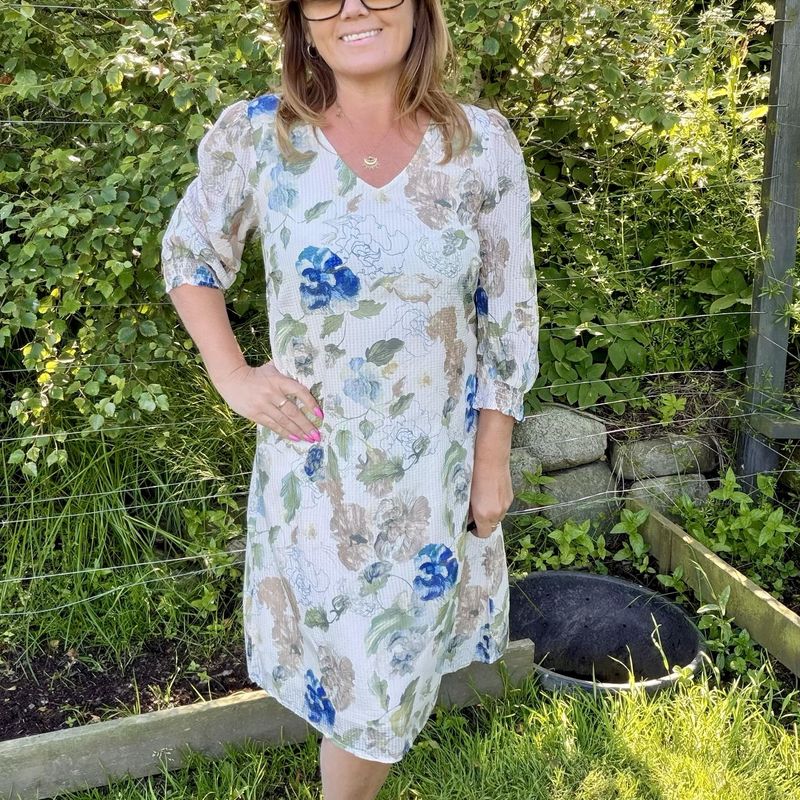 Lucia kort kjole blå