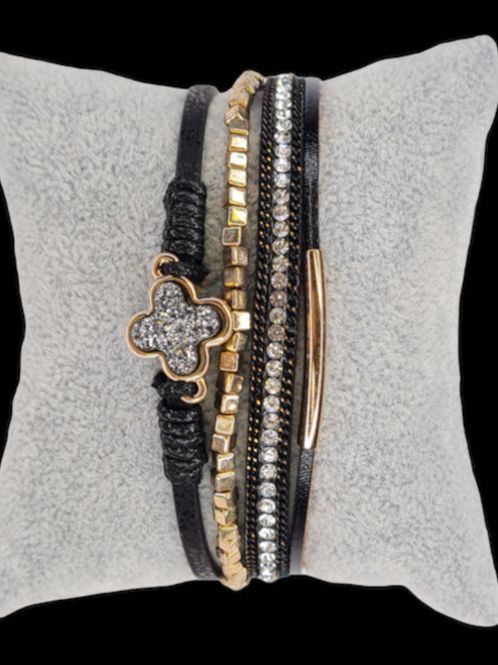 Hovedbilde Armbånd med blomst sort