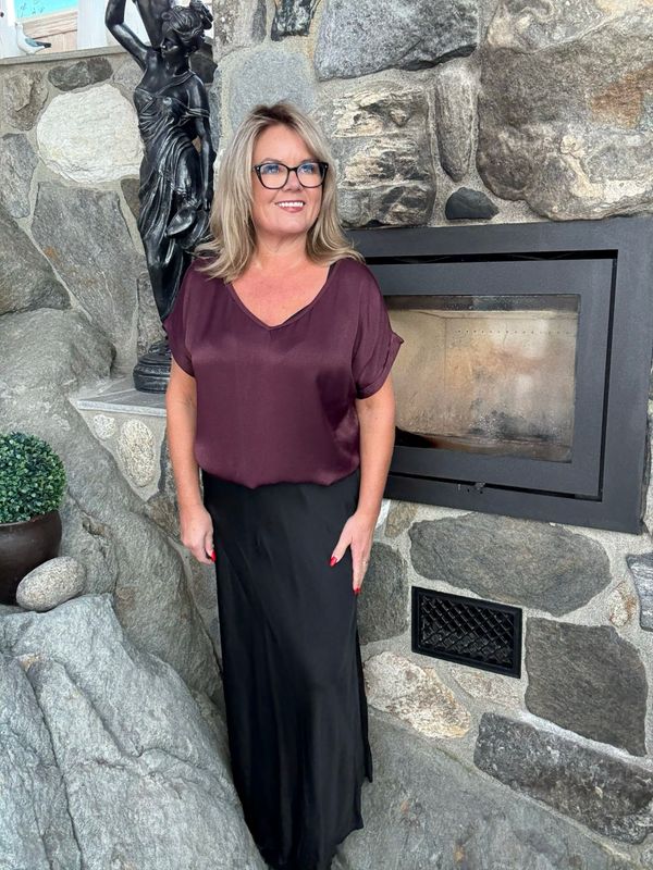 Basic v-nevck topp bordaux 