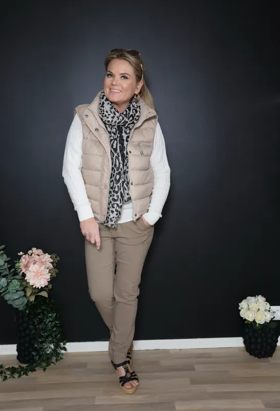 Topper waiscoat desert taupe 
